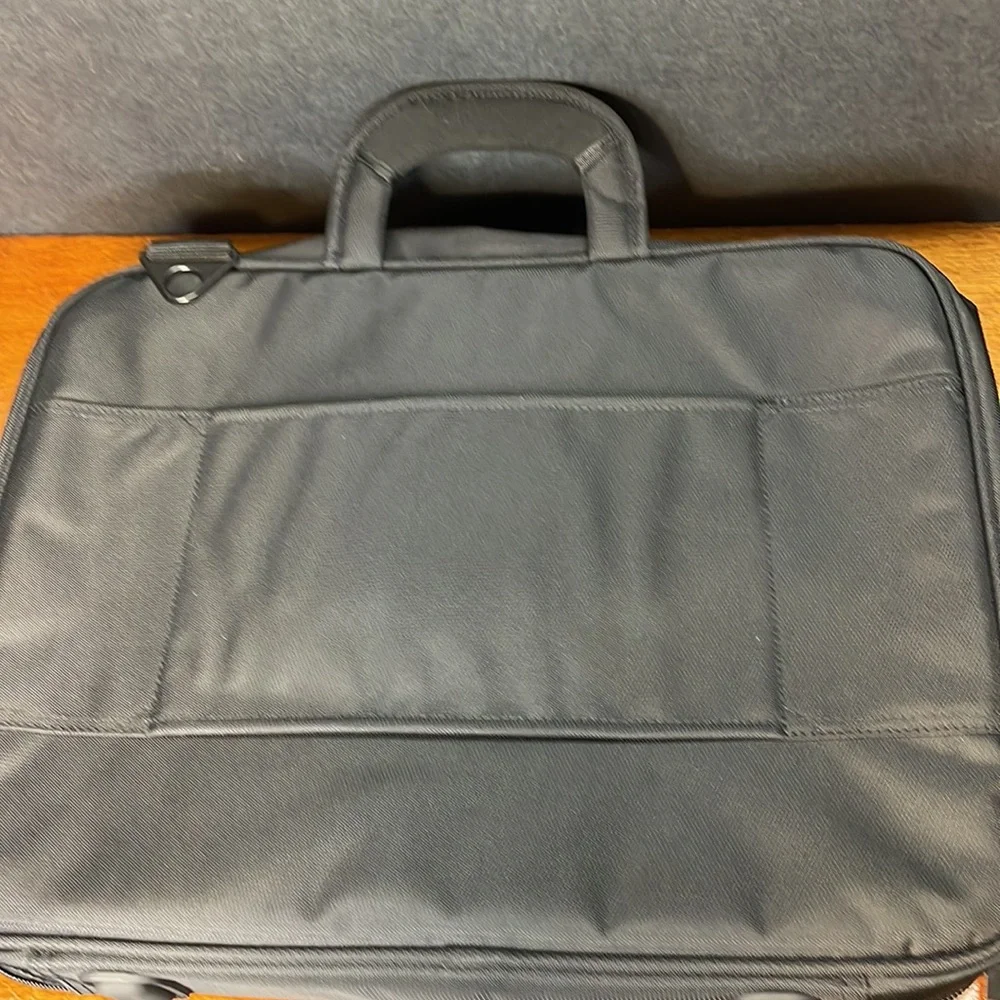 Eco Style Tech Pro Laptop Case. NWT.